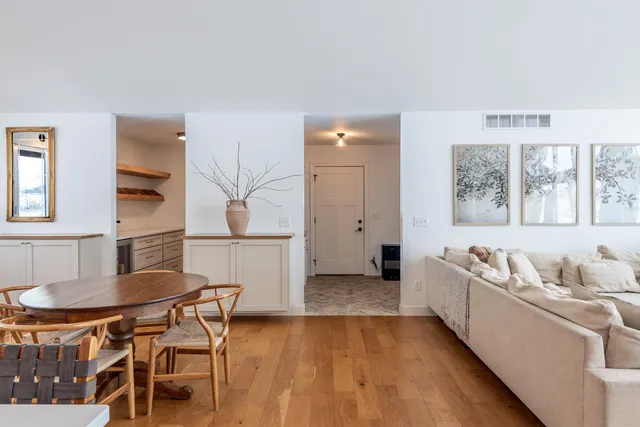 $875,000 | 5280 O Rielly Road, Omro, WI 54963