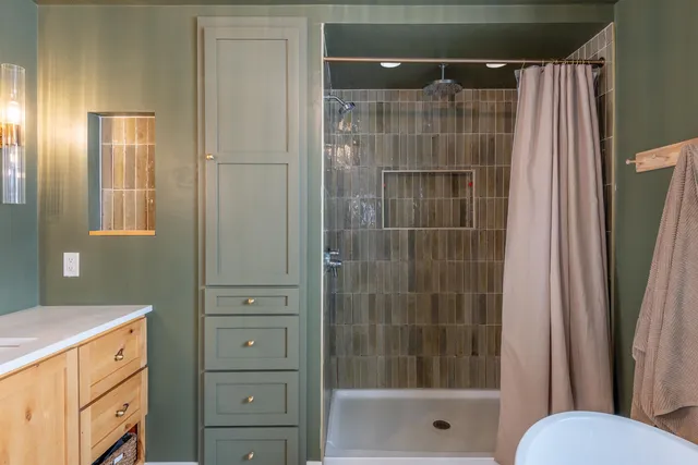 $875,000 | 5280 O Rielly Road, Omro, WI 54963