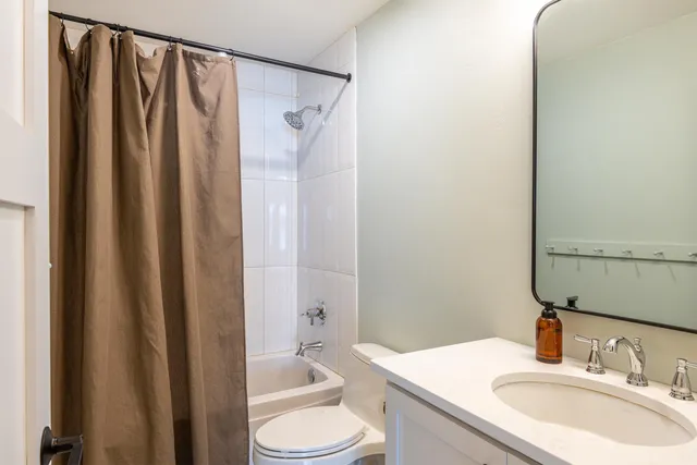 $875,000 | 5280 O Rielly Road, Omro, WI 54963