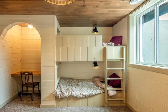 $875,000 | 5280 O Rielly Road, Omro, WI 54963