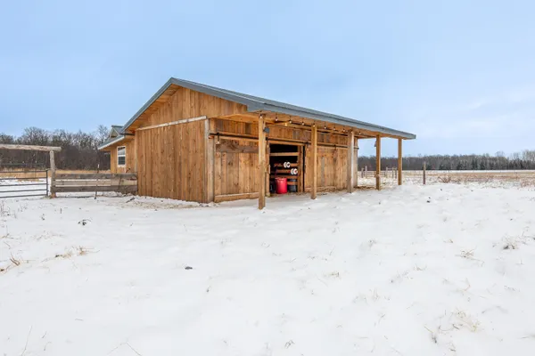 $835,000 | 5280 O Rielly Road, Omro, WI 54963