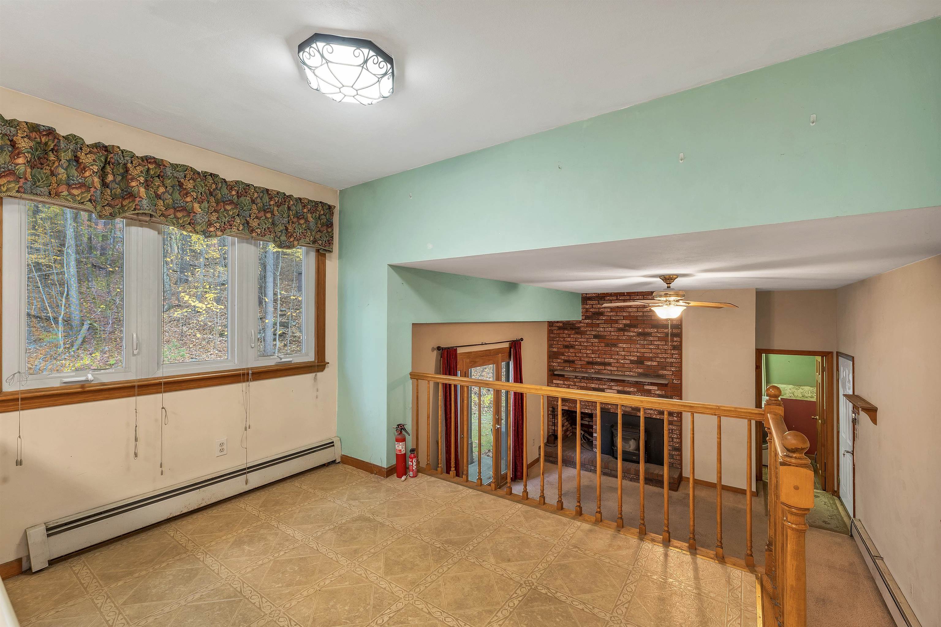 11 Teague Drive Salem, NH 03079 - Photo 21 of 33