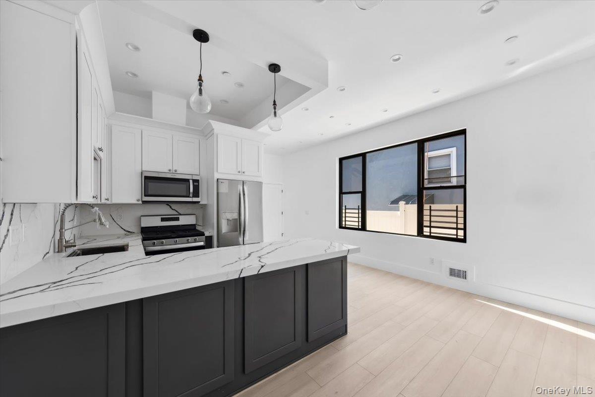 953 Tilden Street Bronx, NY 10469 - Photo 11 of 24