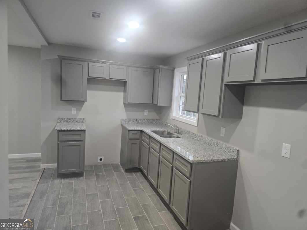 712 South Jefferson Street Dublin, GA 31021 - Photo 5 of 9