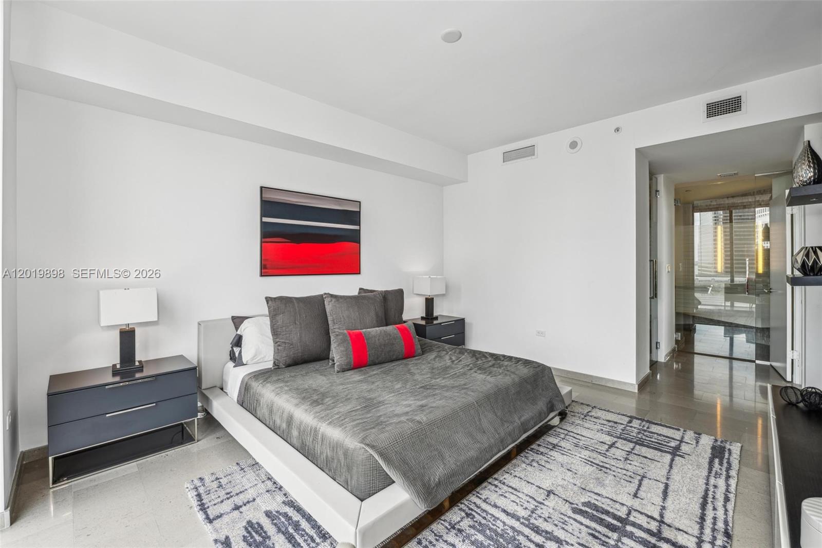 88 Southwest 7th Street, Unit 2111 Miami, FL 33130 - Photo 17 of 30