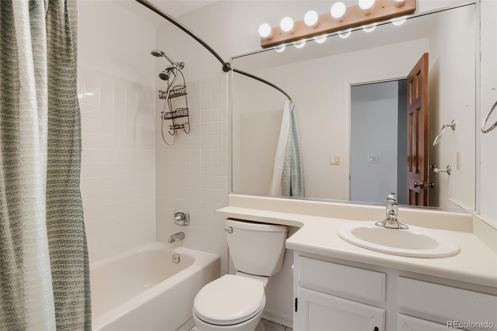 9399 Yale Lane Highlands Ranch, CO 80130 - Photo 19 of 26