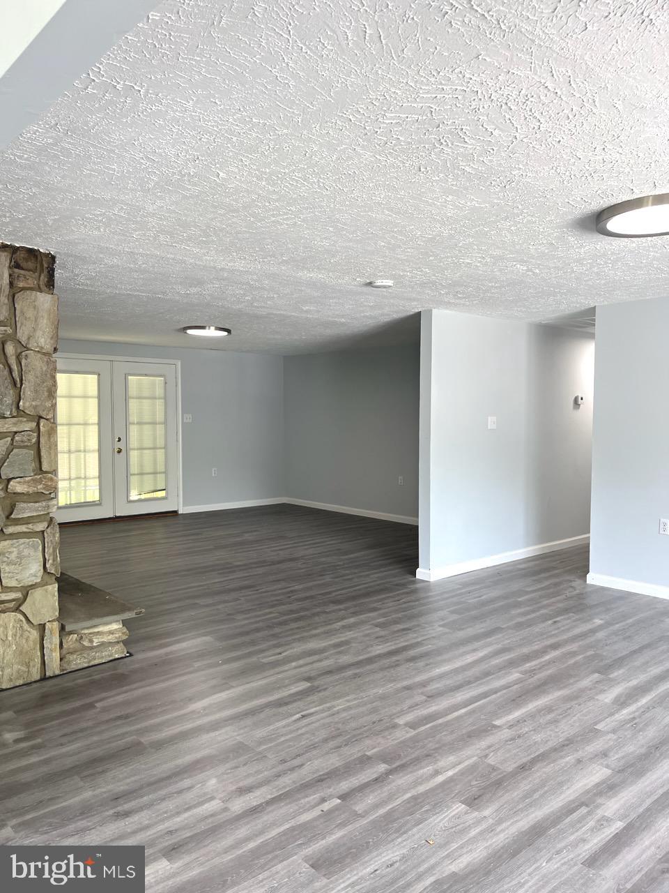 420 Marley Road Elkton, MD 21921 - Photo 3 of 19 Living room
