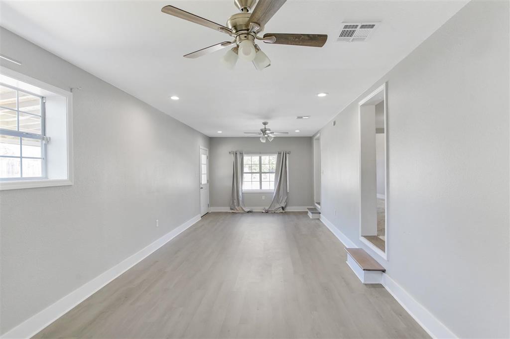 1269 Stafford Road Lake Charles, LA 70611 - Photo 7 of 19