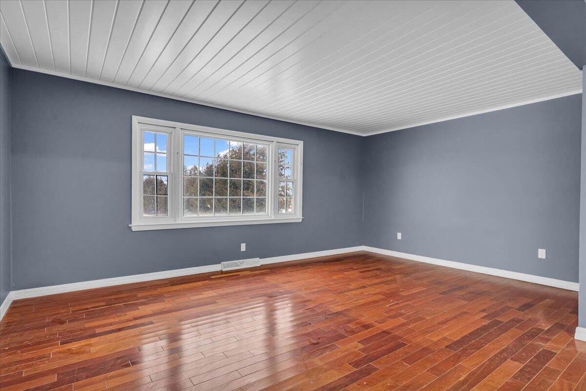 1553 Ubly Road Bad Axe, MI 48413 - Photo 20 of 40 07-1553 Ubly Rd-7