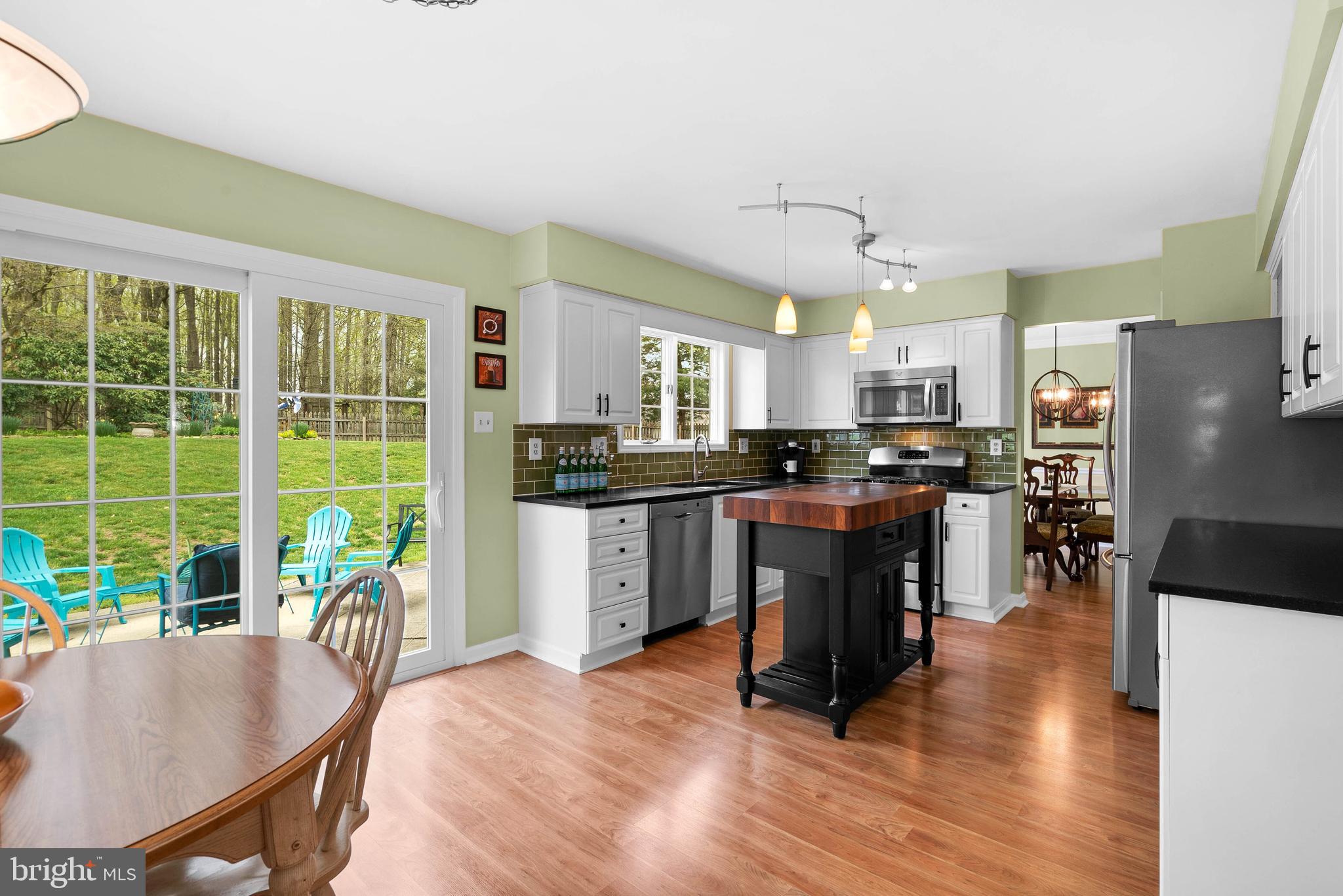 2358 McKenzie Road Ellicott City, MD 21042 - Photo 16 of 52 Kitchen