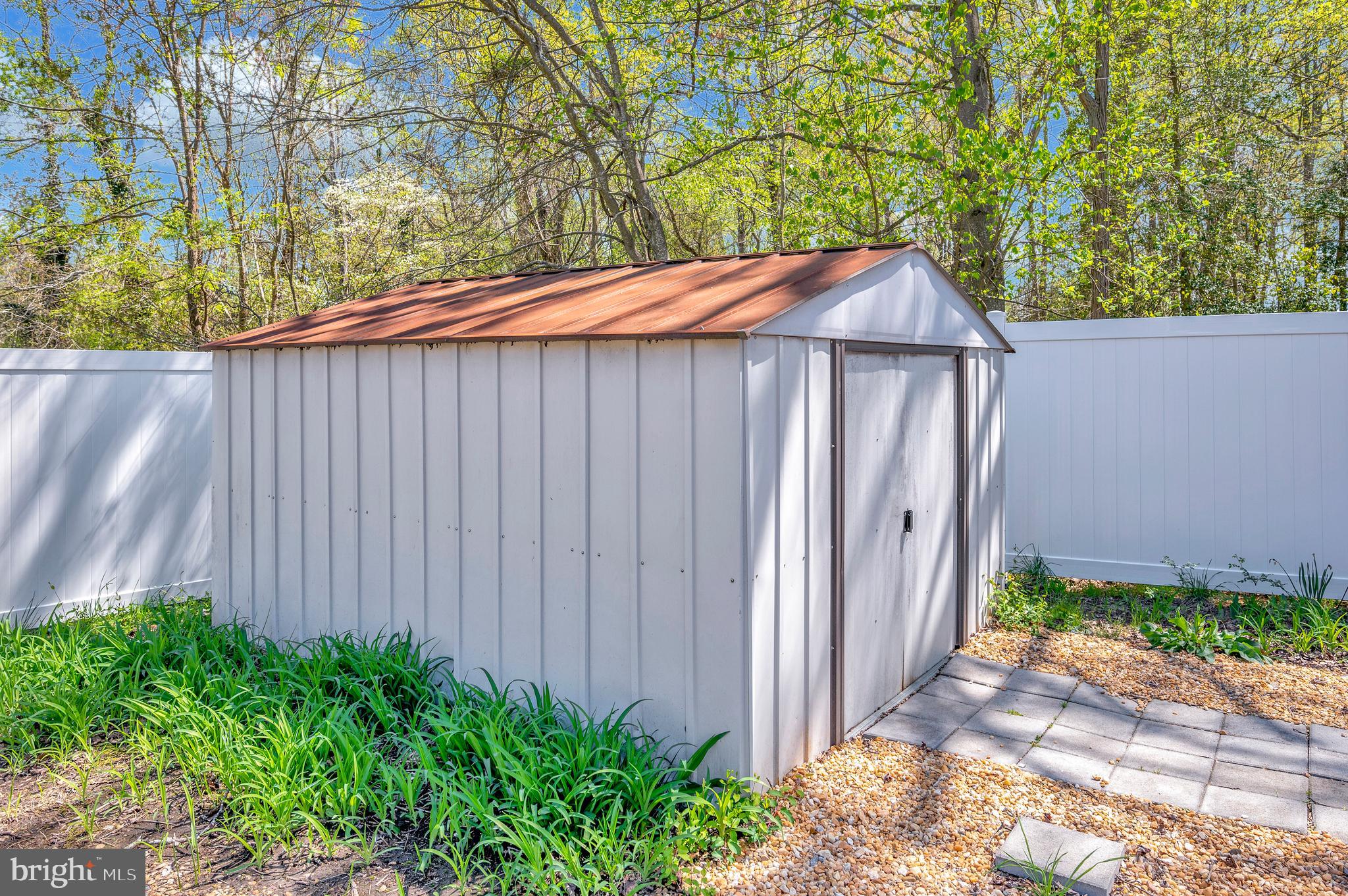 1379 Williams Farm Road King George, VA 22485 - Photo 48 of 69 storge building