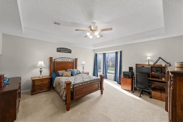$349,900 | 1528 West Romany Court, Olathe, KS 66061
