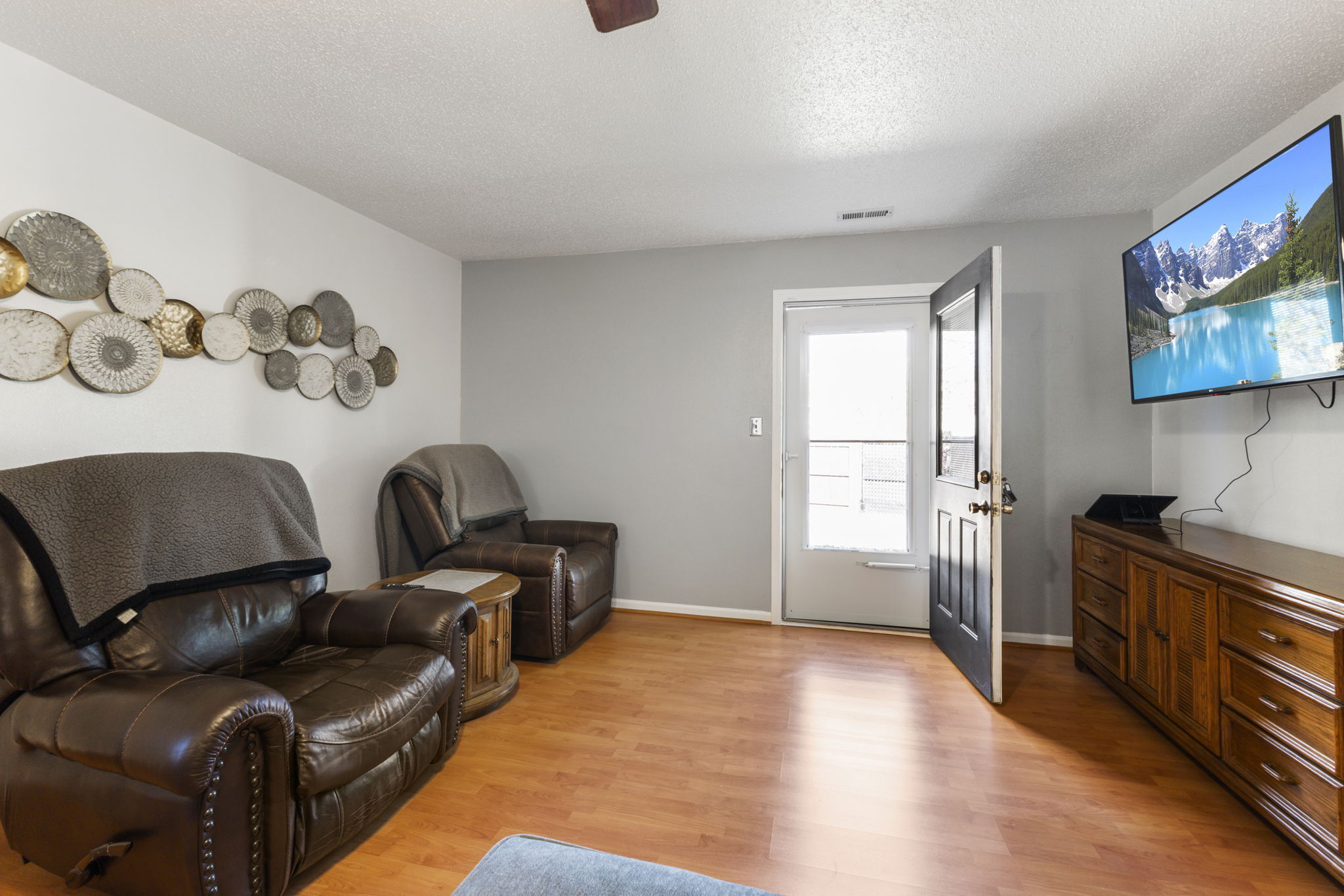 5114 Sandy Forge Drive Indianapolis, IN 46221 - Photo 9 of 28