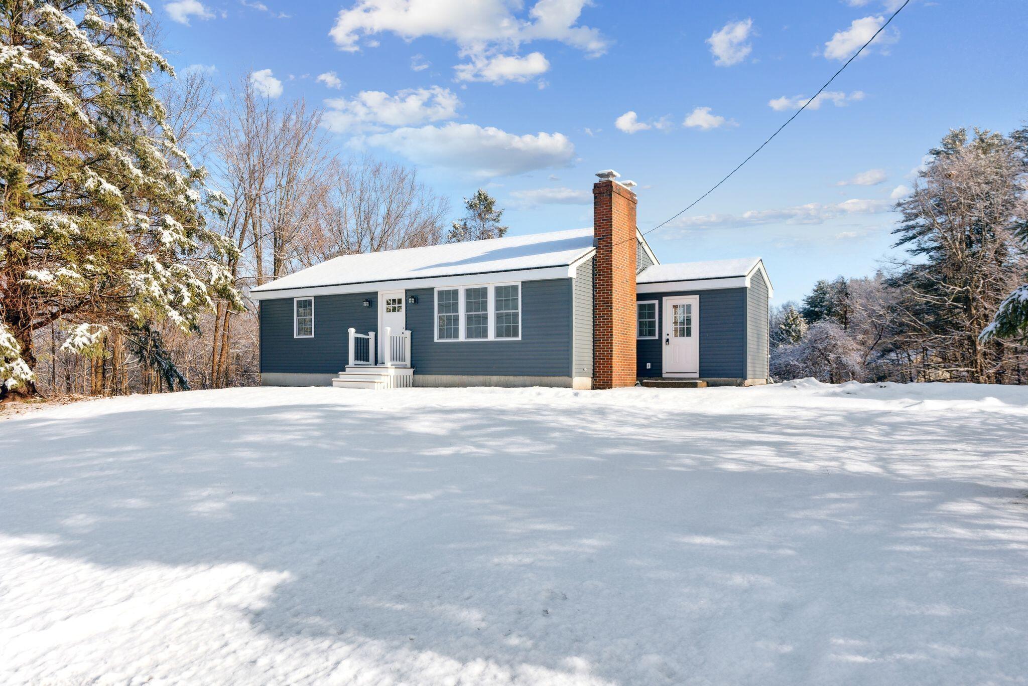 547 Summit Street Portland, ME 04103 - Photo 1 of 23 1_DSC07932