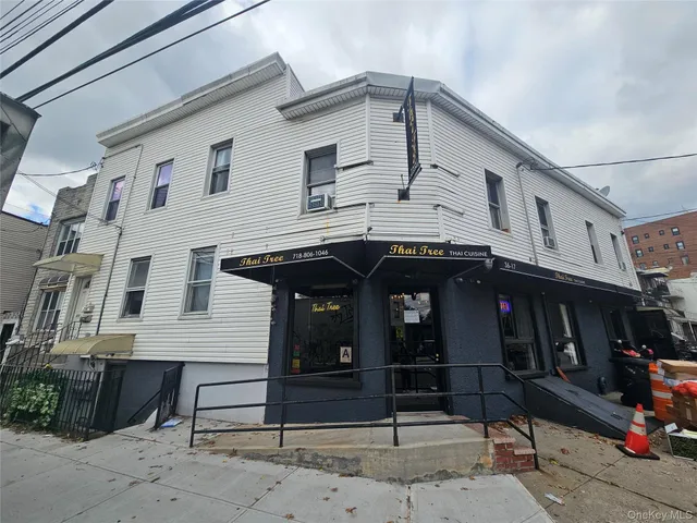 $1,790,000 | 36-15 Greenpoint Avenue | Sunnyside