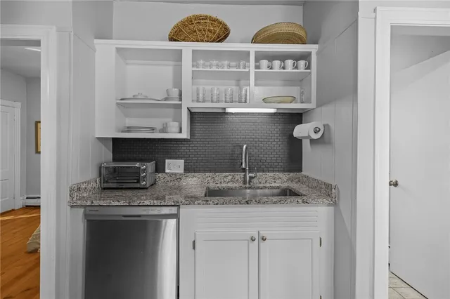 $499,900 | 48 Constitution Street, Unit 1, Bristol, RI 02809