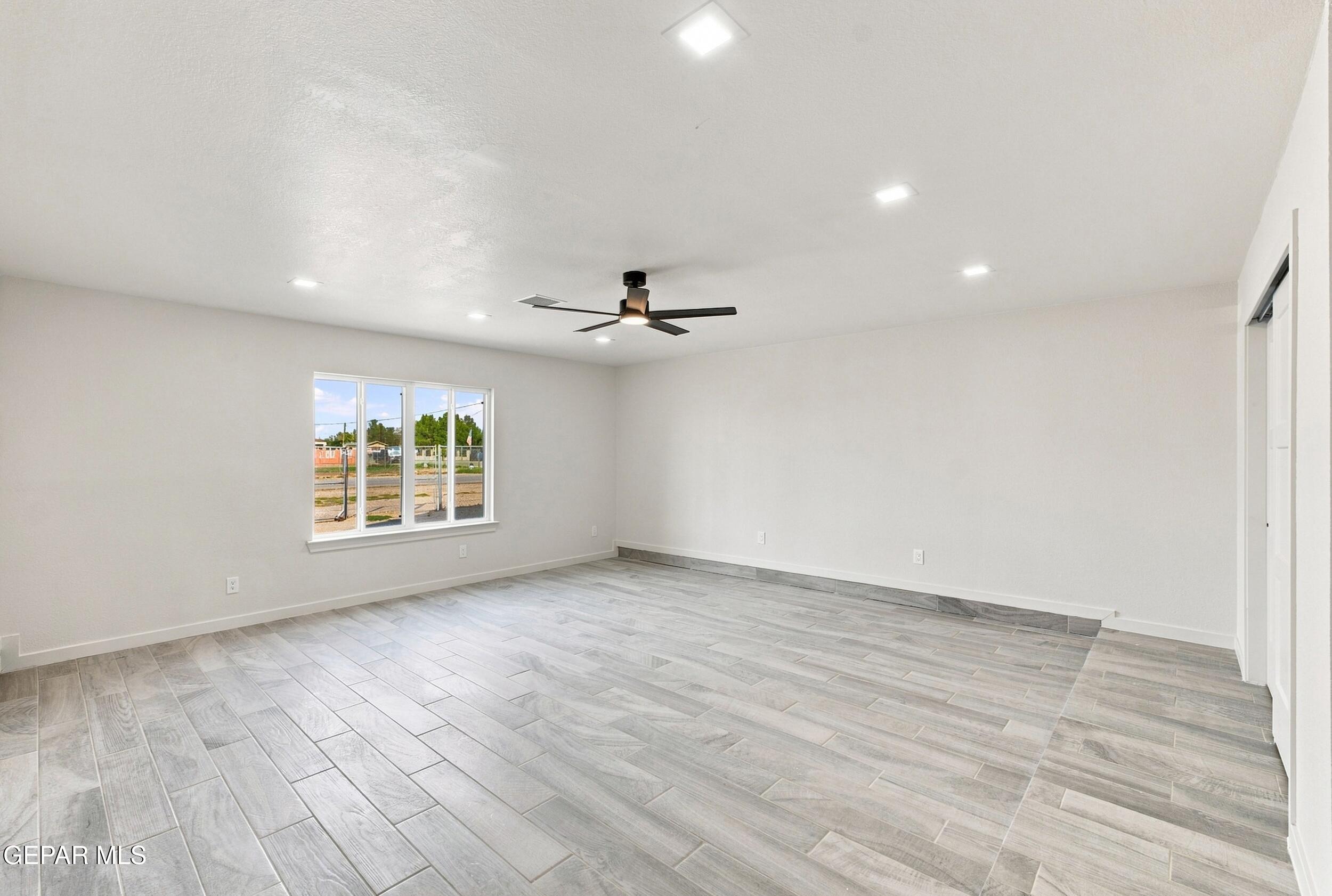 11571 Riverside Road Socorro, TX 79927 - Photo 18 of 35 18_11571_07425
