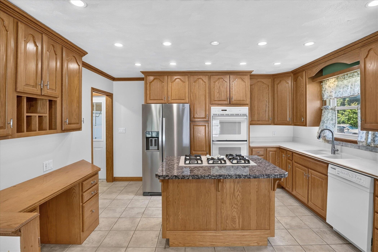 56800 Bow Drive Three Rivers, MI 49093 - Photo 14 of 44