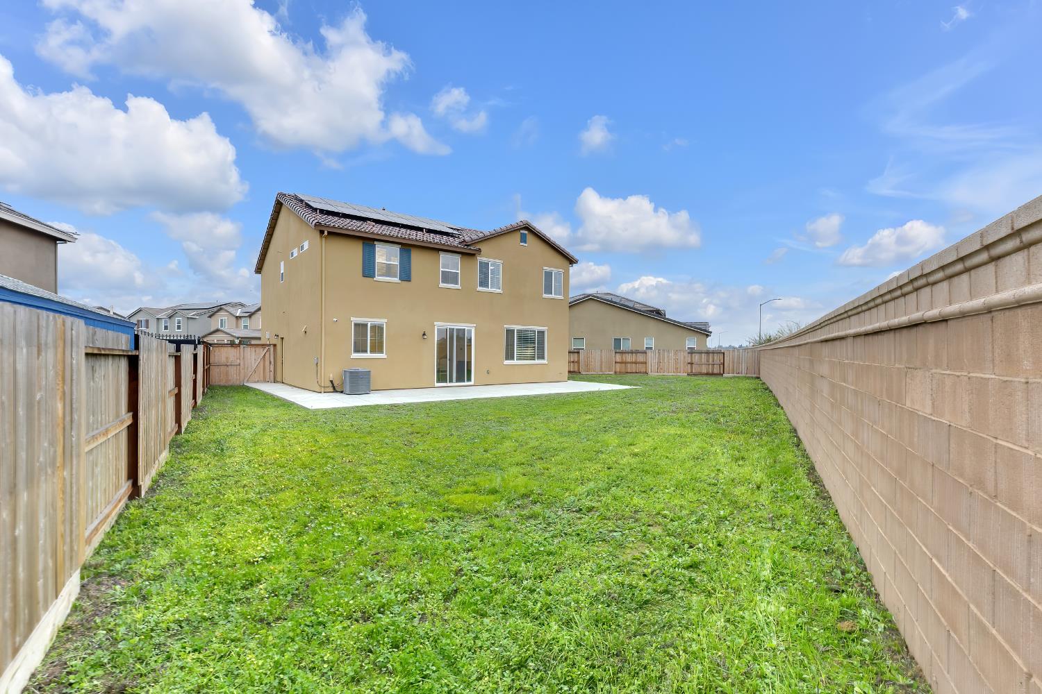3600 Pride Way Stockton, CA 95212 - Photo 37 of 50 a house view with a garden space