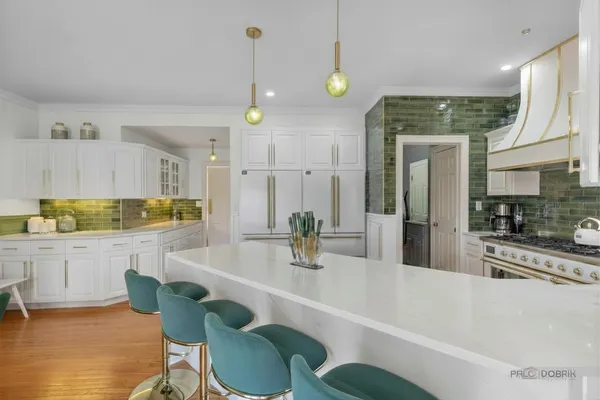 $1,325,000 | 406 Kenmare Drive, Burr Ridge, IL 60527