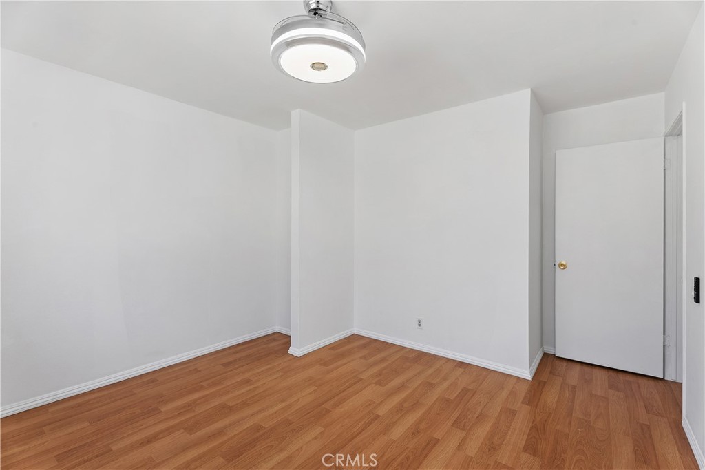 1381 South Walnut Street, Unit 2101 Anaheim, CA 92802 - Photo 19 of 29 Second bedroom