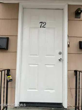 $2,800 | 72 Willis Avenue, Unit 2, Keansburg, NJ 07734