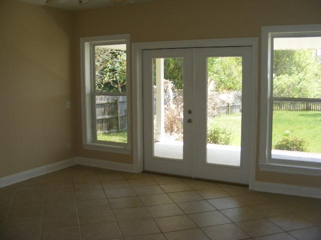 2955 Holley Point Road Navarre, FL 32566 - Photo 13 of 24 Gallery Image 13