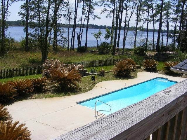 2955 Holley Point Road Navarre, FL 32566 - Photo 4 of 24 Gallery Image 4