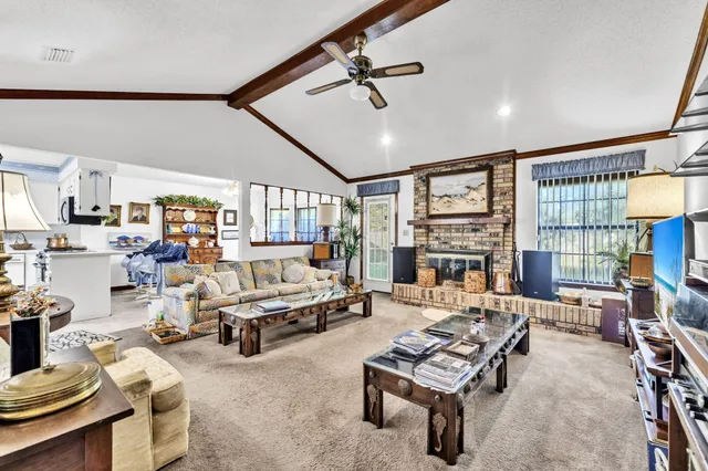 $444,000 | 392 Evergreen Circle, Destin, FL 32541