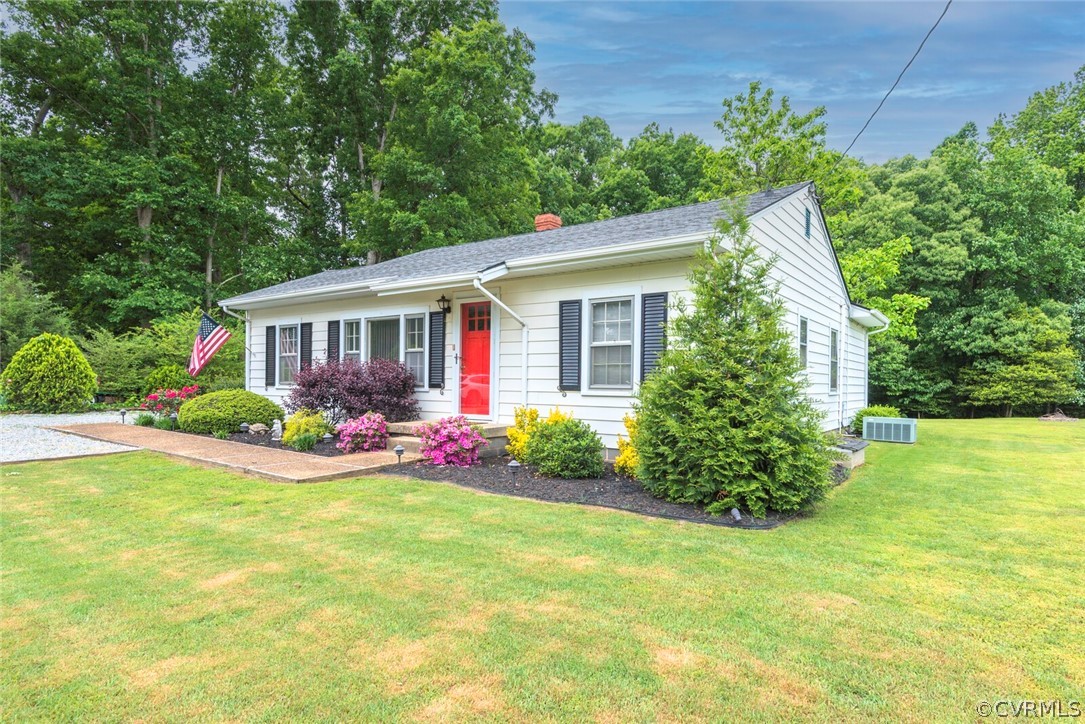 3545 Maidens Road Powhatan, VA 23139 - Photo 2 of 33 Gallery Image 2