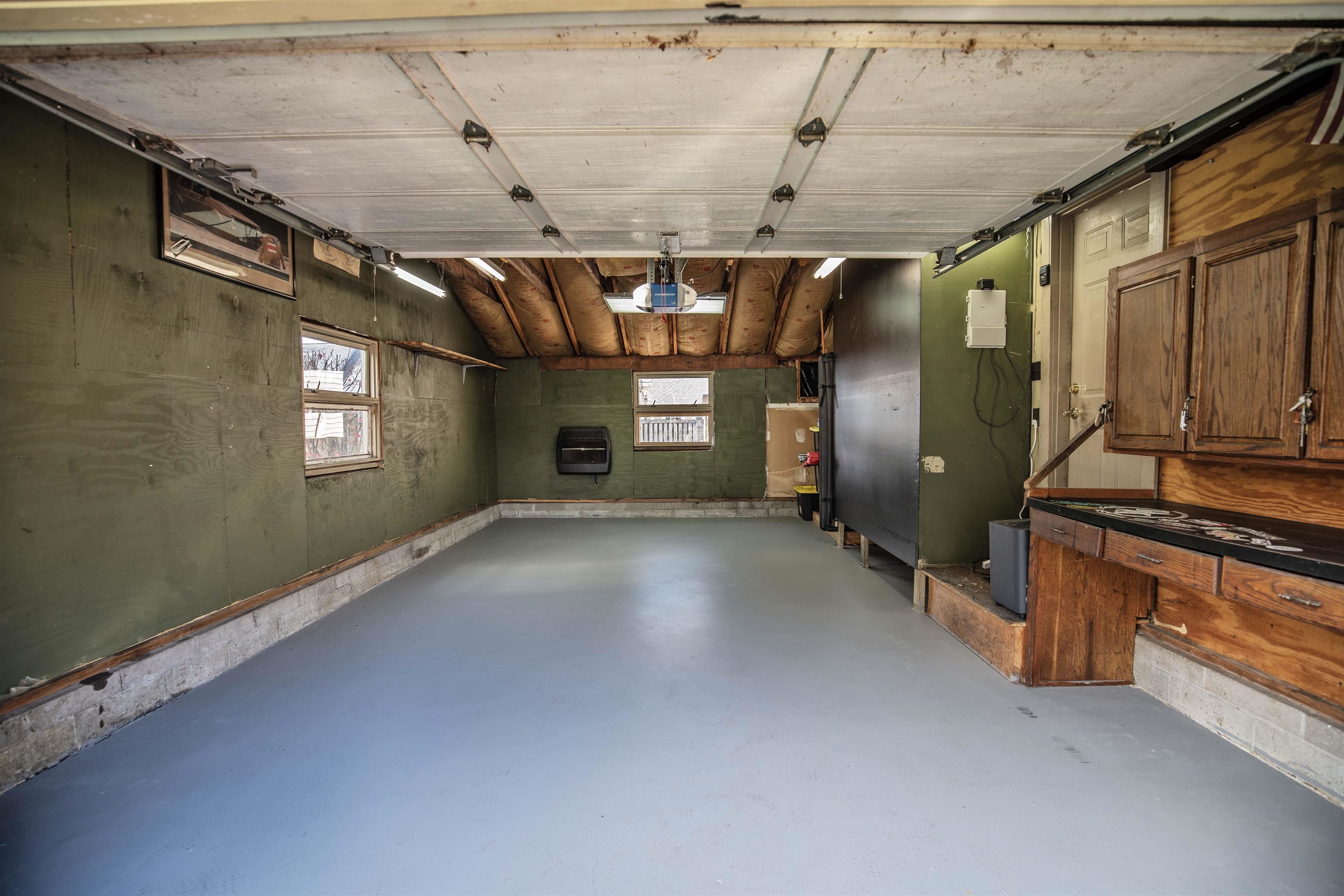 94 Hillhaven Road Manchester, NH 03104 - Photo 51 of 58