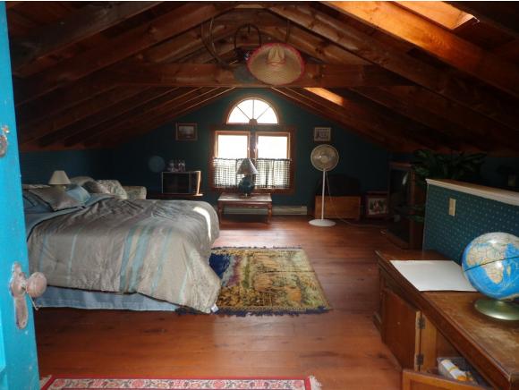 33 Cheney Road Kingston, NH 03848 - Photo 3 of 15