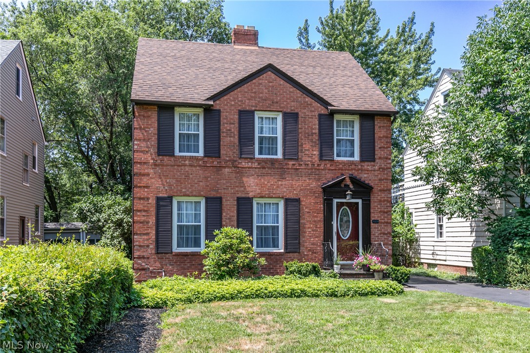 2168 Barrington Road Cleveland, OH 44118 - Photo 1 of 29