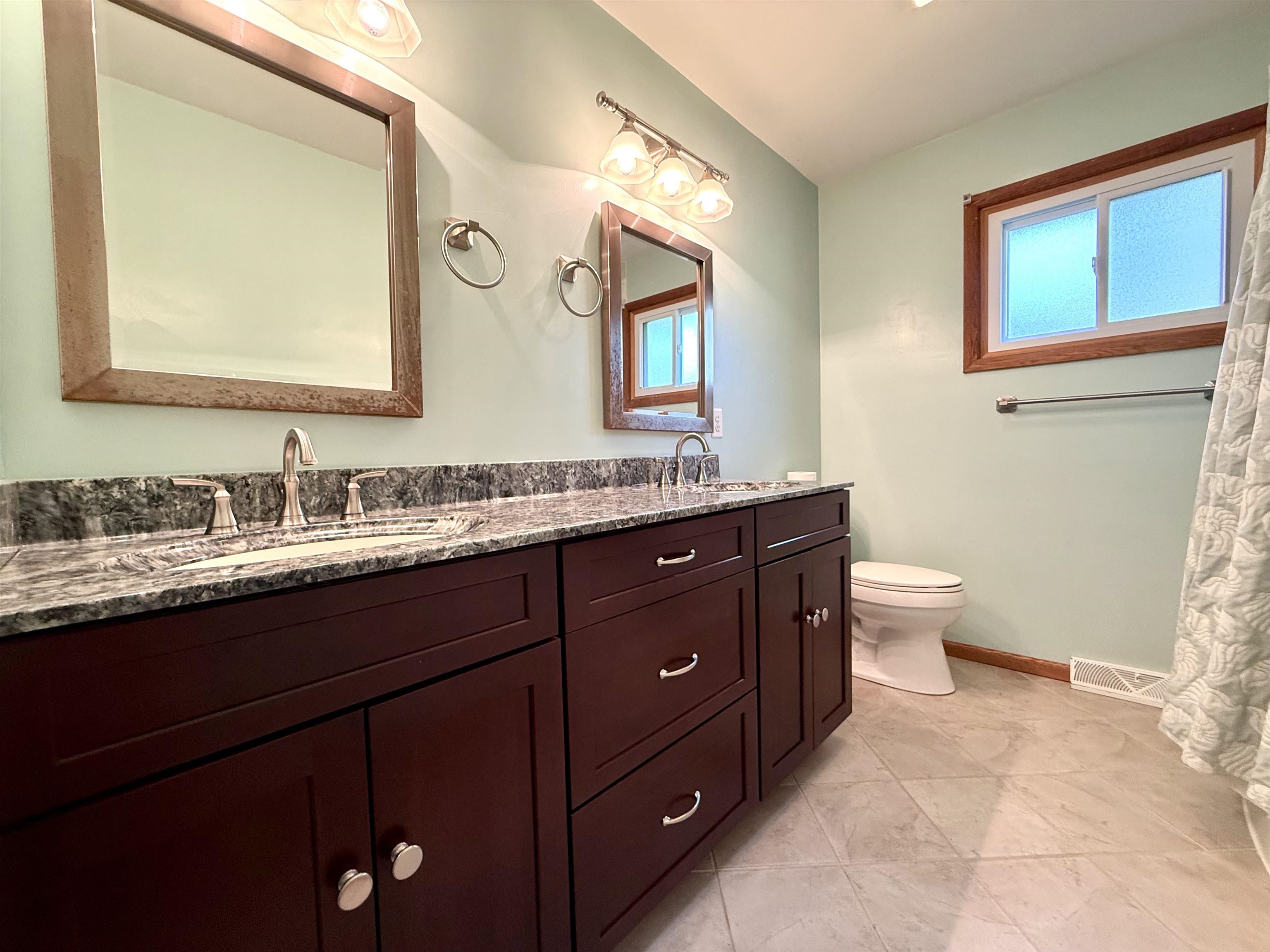 4701 Starker Avenue Madison, WI 53716 - Photo 21 of 41