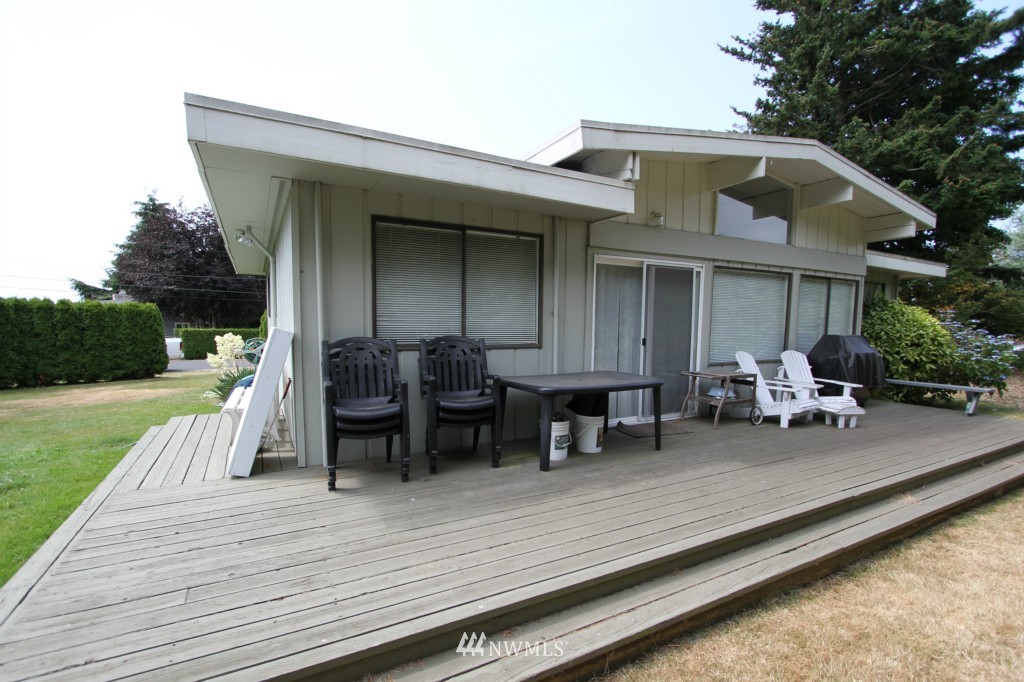 620 Crystal Beach Road Point Roberts, WA 98281 - Photo 1 of 18
