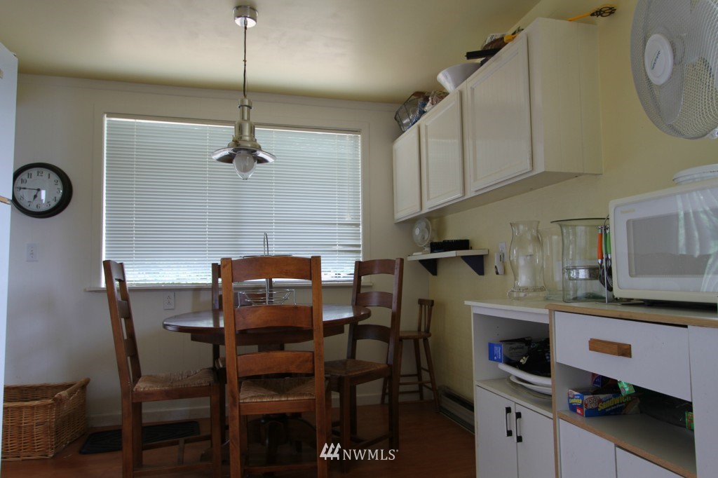 620 Crystal Beach Road Point Roberts, WA 98281 - Photo 9 of 18
