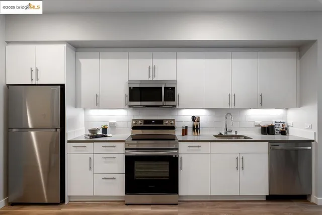 $499,000 | 260 Brooklyn Basin Way, Unit 428, Oakland, CA 94606