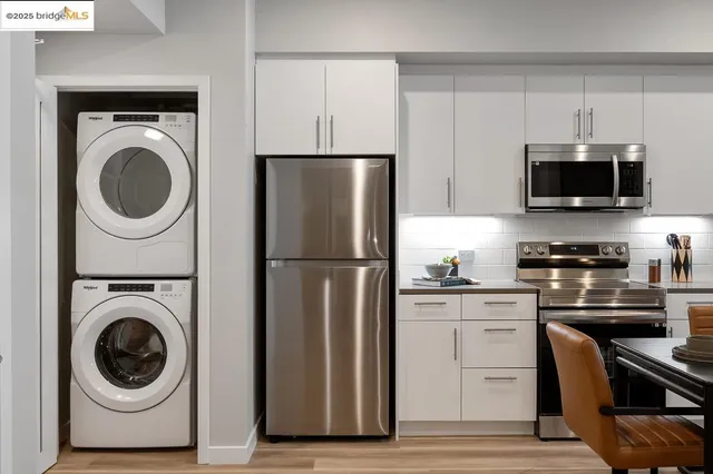 $499,000 | 260 Brooklyn Basin Way, Unit 428, Oakland, CA 94606