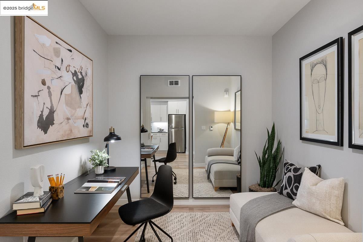 260 Brooklyn Basin Way, Unit 428 Oakland, CA 94606 - Photo 21 of 44 Home office featuring light wood finished floors
