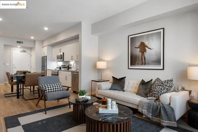 $499,000 | 260 Brooklyn Basin Way, Unit 428, Oakland, CA 94606