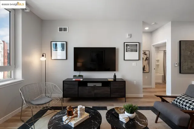 $499,000 | 260 Brooklyn Basin Way, Unit 428, Oakland, CA 94606