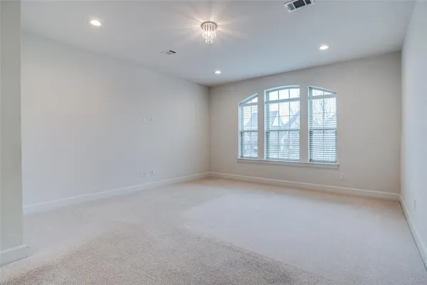 $3,500 | 6208 Exeter Avenue, McKinney, TX 75070