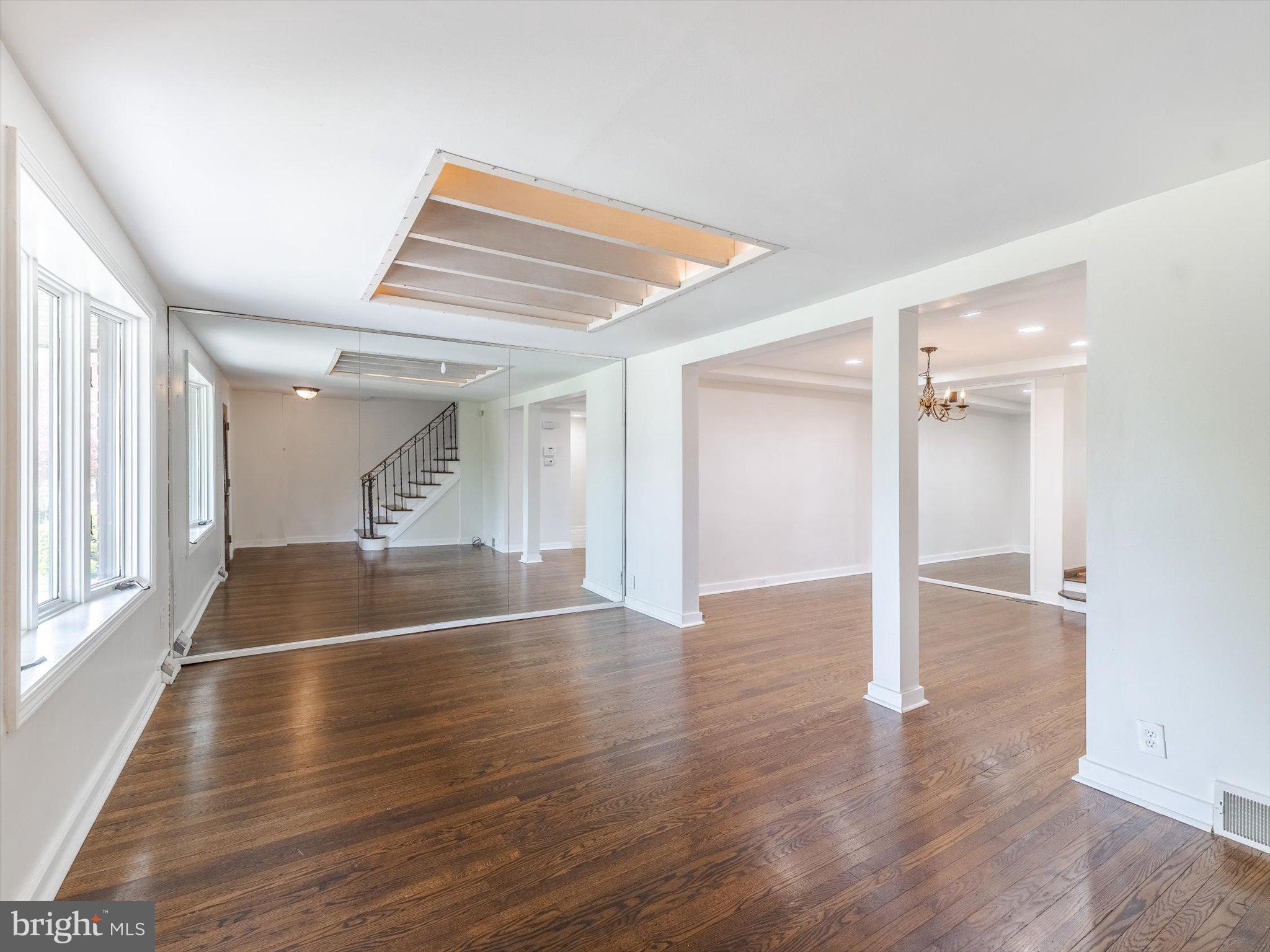 289 Friendship Road Drexel Hill, PA 19026 - Photo 11 of 33 Gallery Image 11