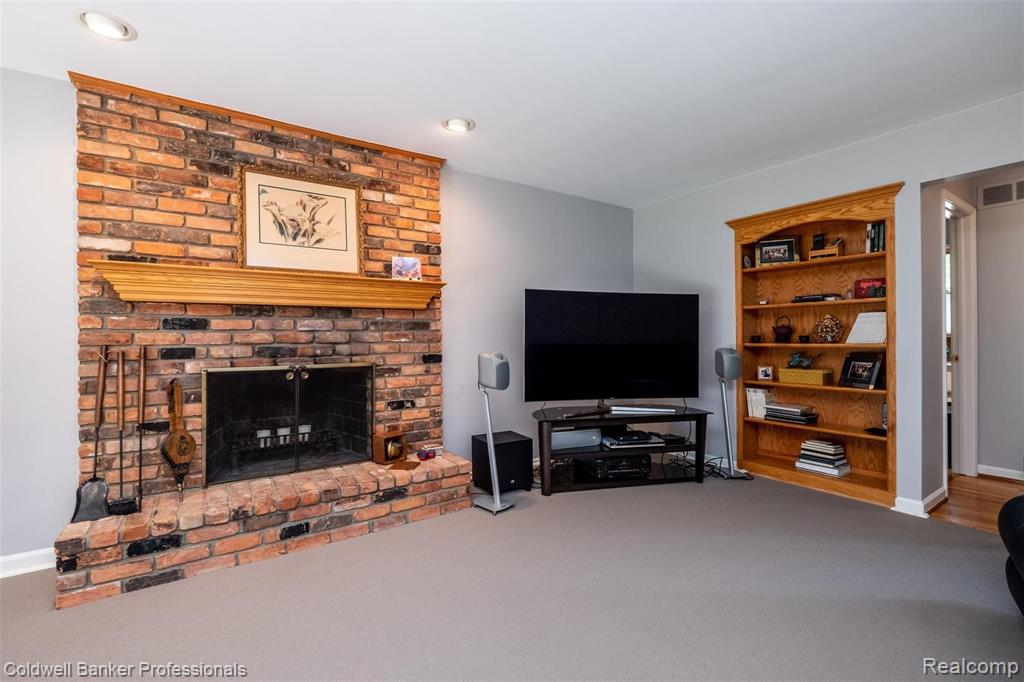 33669 York Ridge Street Farmington Hills, MI 48331 - Photo 18 of 46