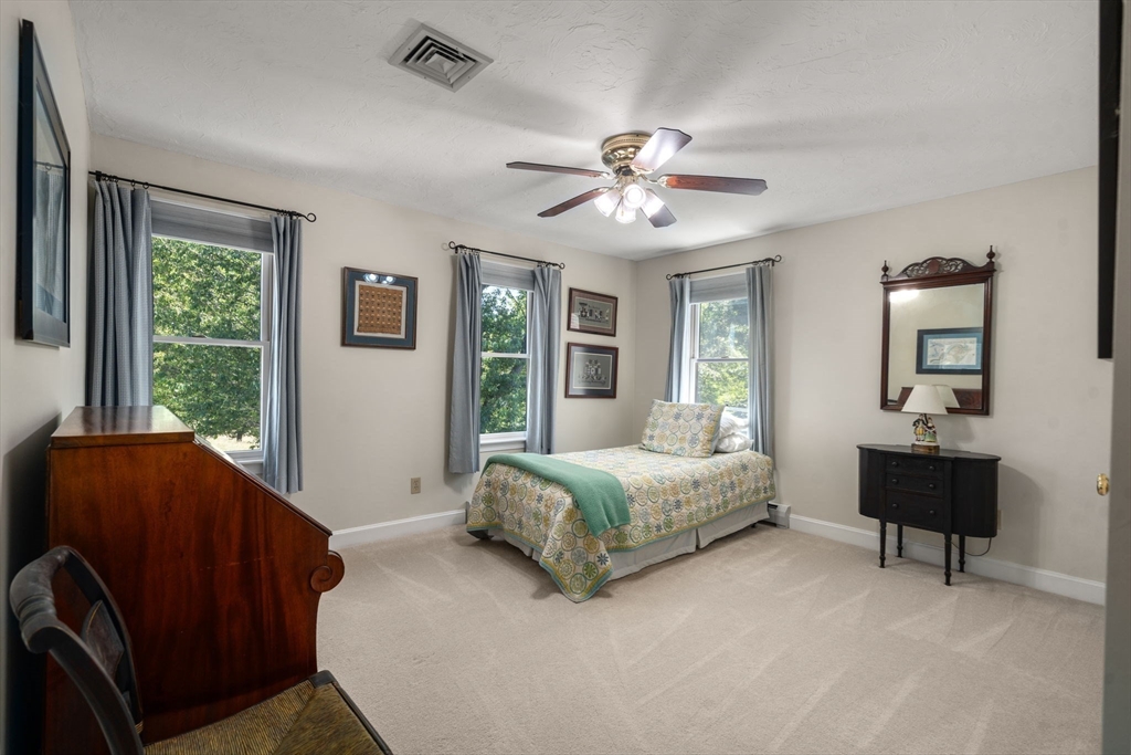 8 Ringbolt Road Hingham, MA 02043 - Photo 30 of 40