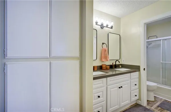 $389,000 | 4110 Elm Avenue, Unit 203, Long Beach, CA 90807