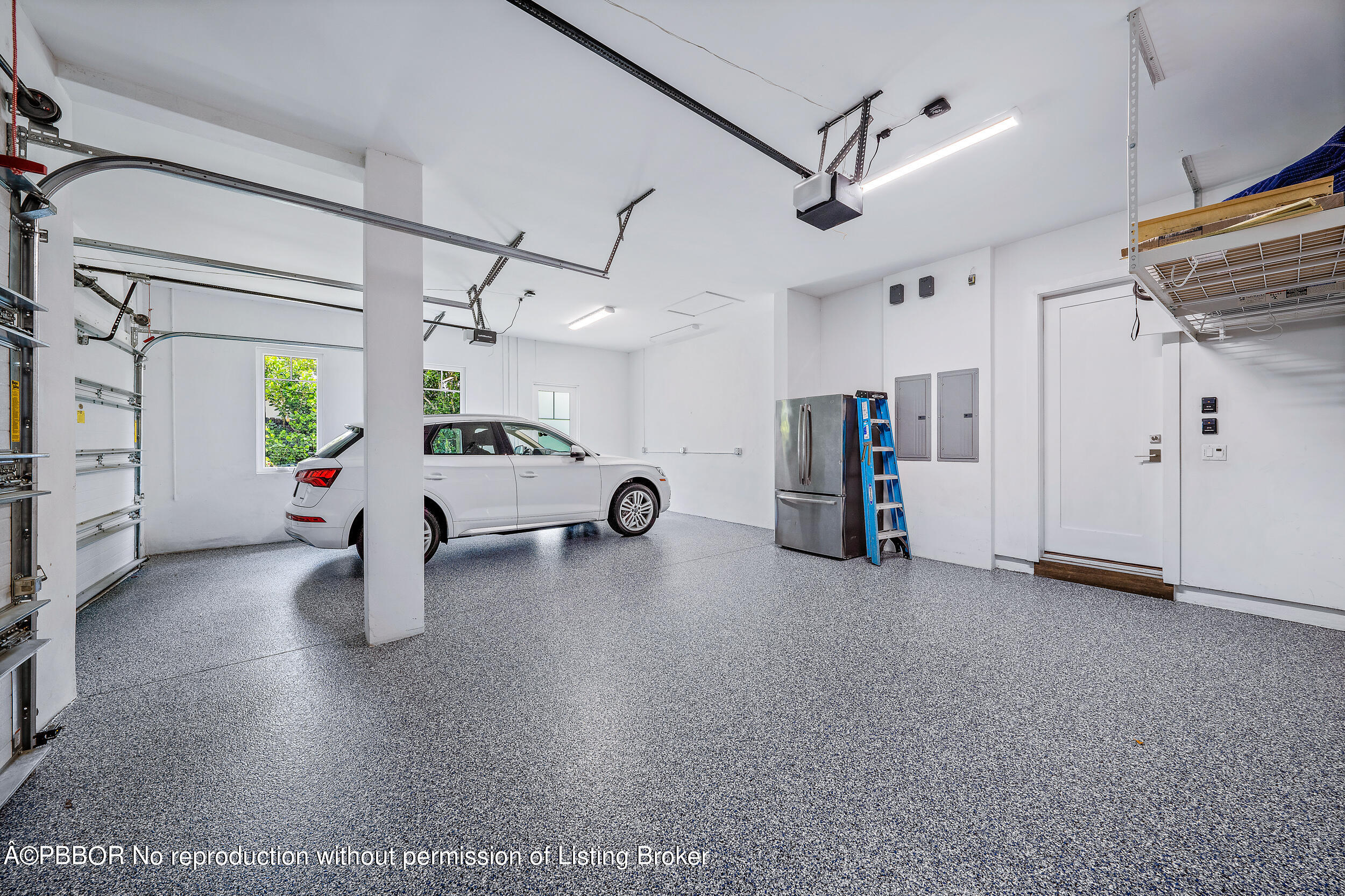 234 Desota Road West Palm Beach, FL 33405 - Photo 27 of 36 a view of a garage