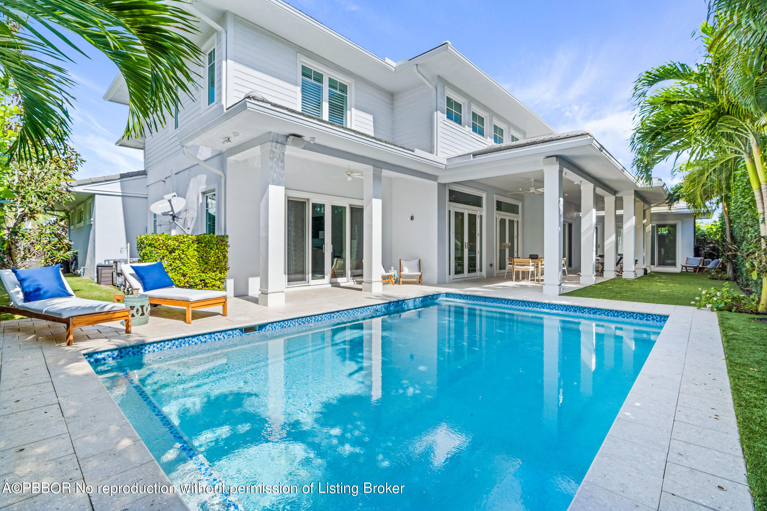 234 Desota Road West Palm Beach, FL 33405 - Photo 33 of 36 a view of a house with pool and sitting area