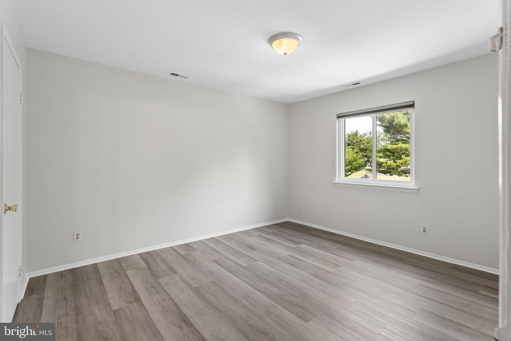 2010 Raven's Row Marlton, NJ 08053 - Photo 11 of 16