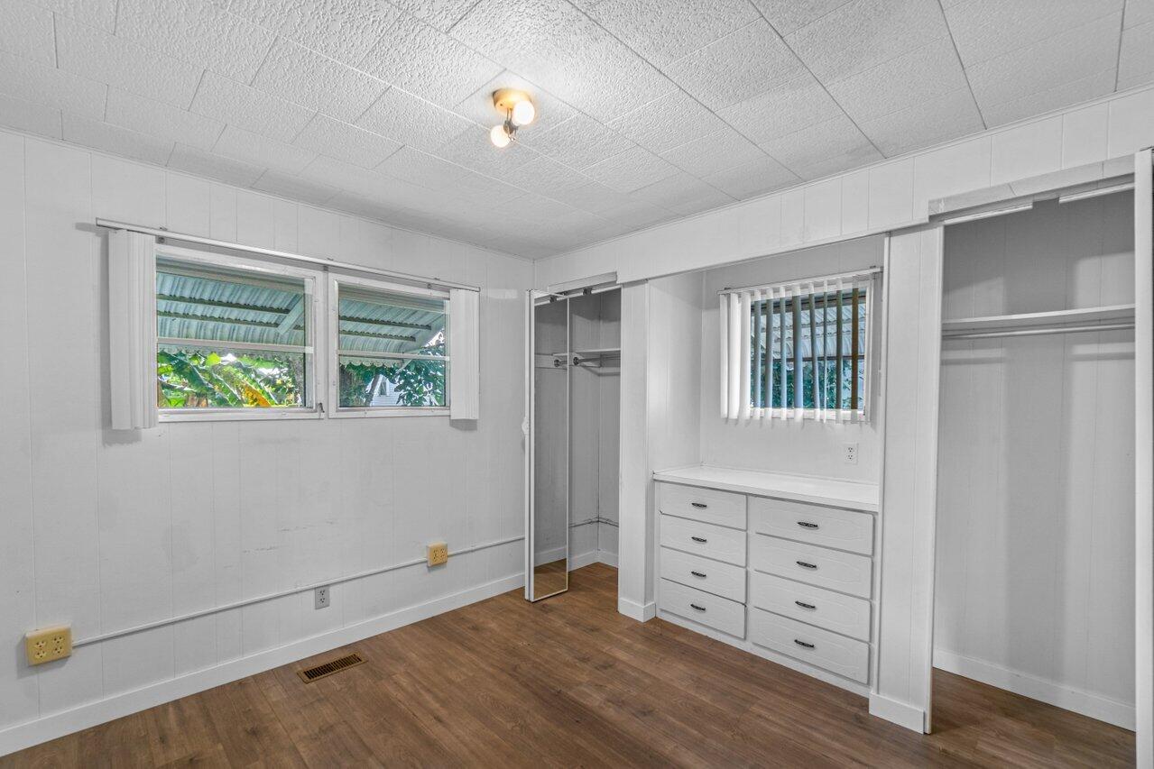 1530 Southwest 65th Avenue Boca Raton, FL 33428 - Photo 11 of 19 016-1530Southwest65thAvenue-BocaRaton-FL